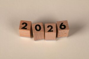 Contoh pembukuan harian usaha kecil tahun 2026 menampilkan catatan pemasukan, pengeluaran, dan saldo akhir.