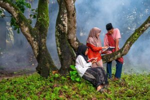 Contoh format laporan keuangan sederhana di Excel 2026, mudah diikuti untuk pembukuan bisnis kecil